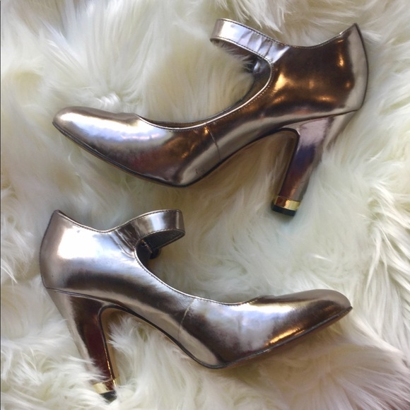Sam Edelman Shoes - Sam Edelman Silver Heels